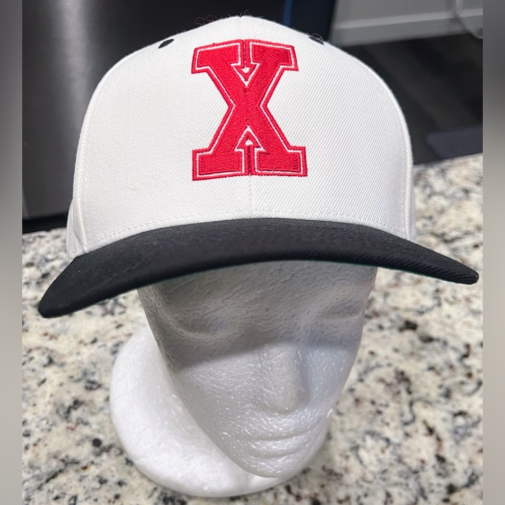 Saxon "X" Snapback Vintage White & Black